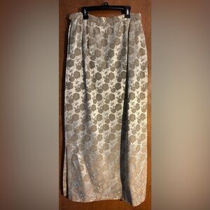 Vintage 1960s long pencil skirt